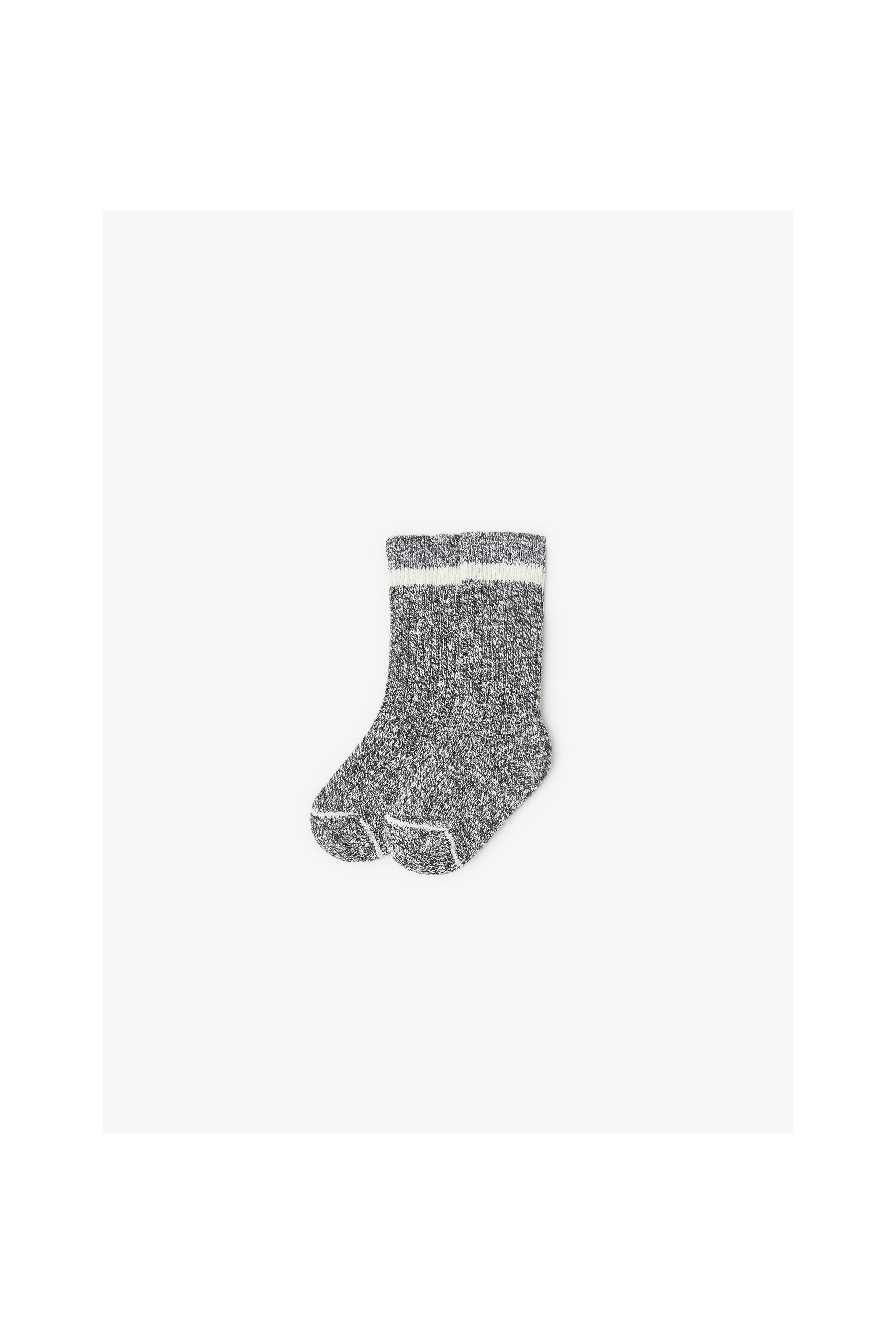 Zara LONG TWISTED YARN SOCKS