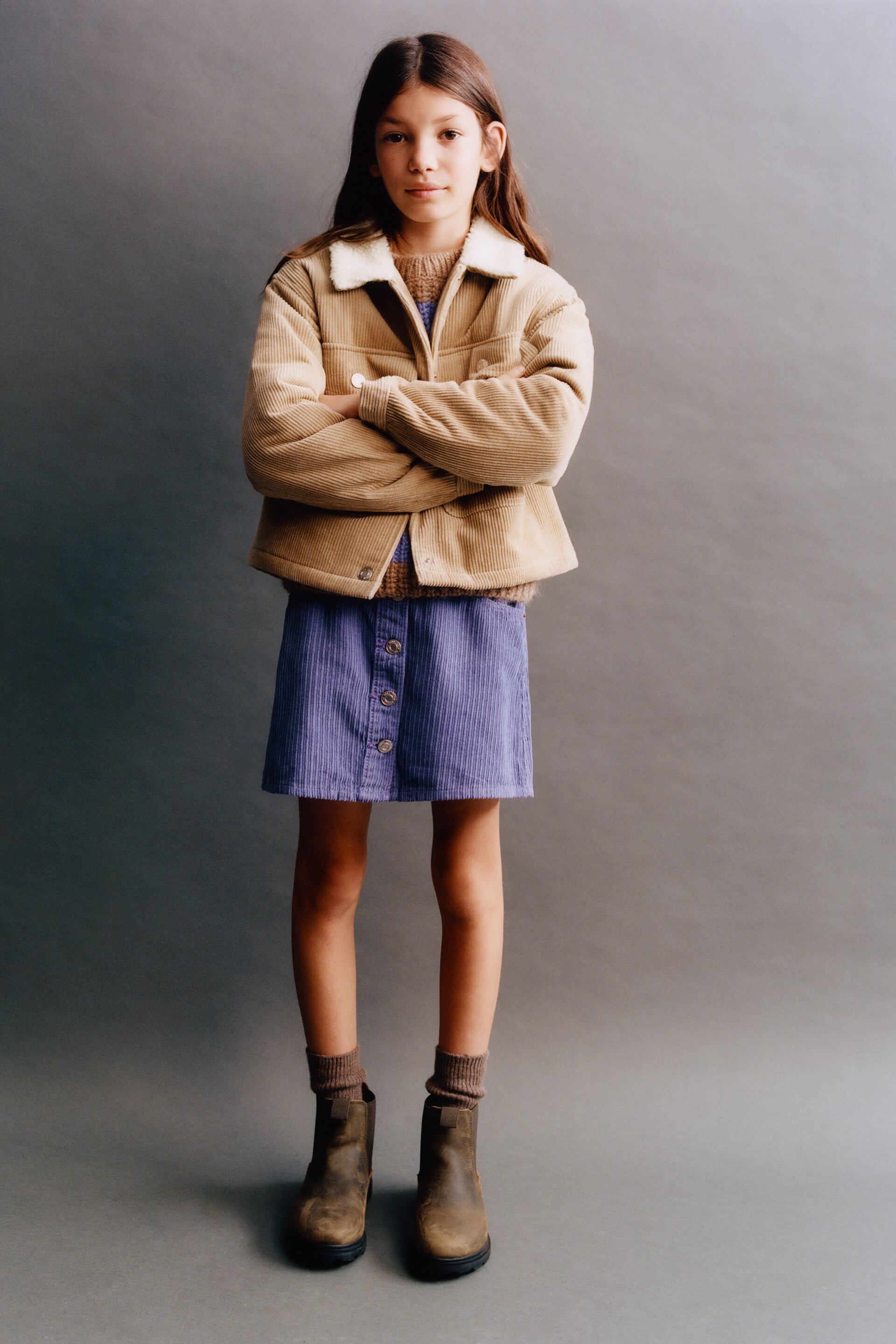 Découvrez la dernière collection Zara 2023 et leurs jolies jupes en velours côtelé à petit prix !