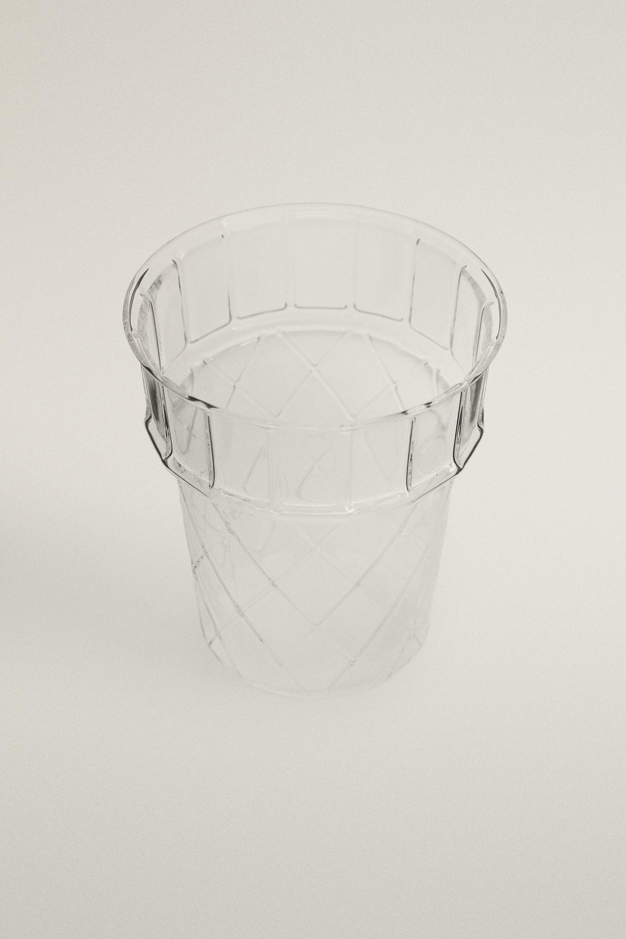 ICE CREAM BOROSILICATE GLASS TUMBLER — Transparent