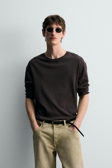 T-SHIRT EN COTON ET LIN ÉDITION LIMITÉE - Marron de Zara