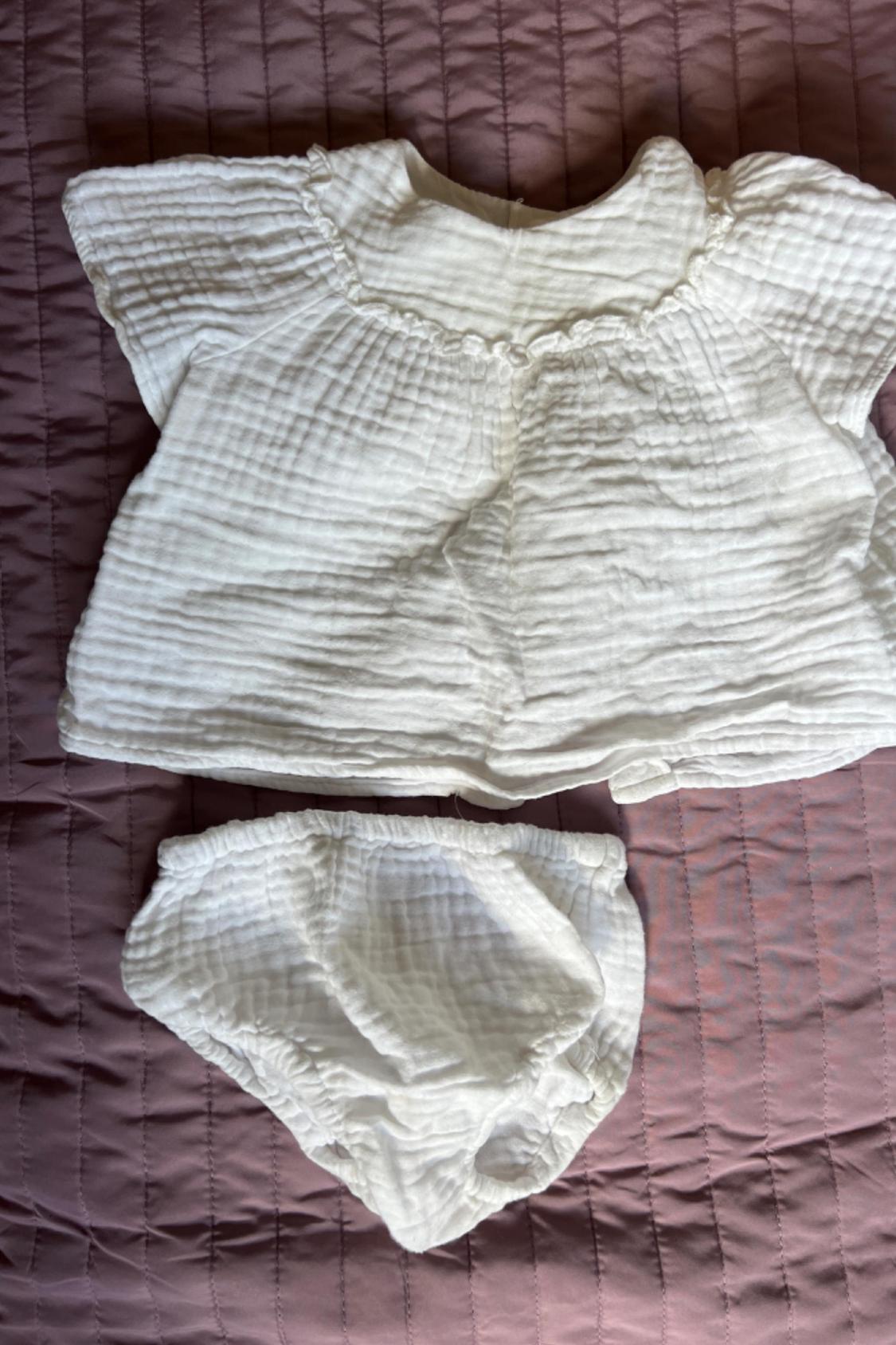 SCALLOPED TEXTURED SET