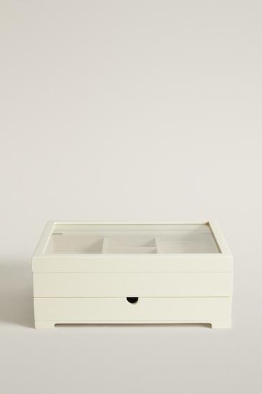 LARGE LACQUERED JEWELRY BOX WITH A DRAWER AND LID — White 1
