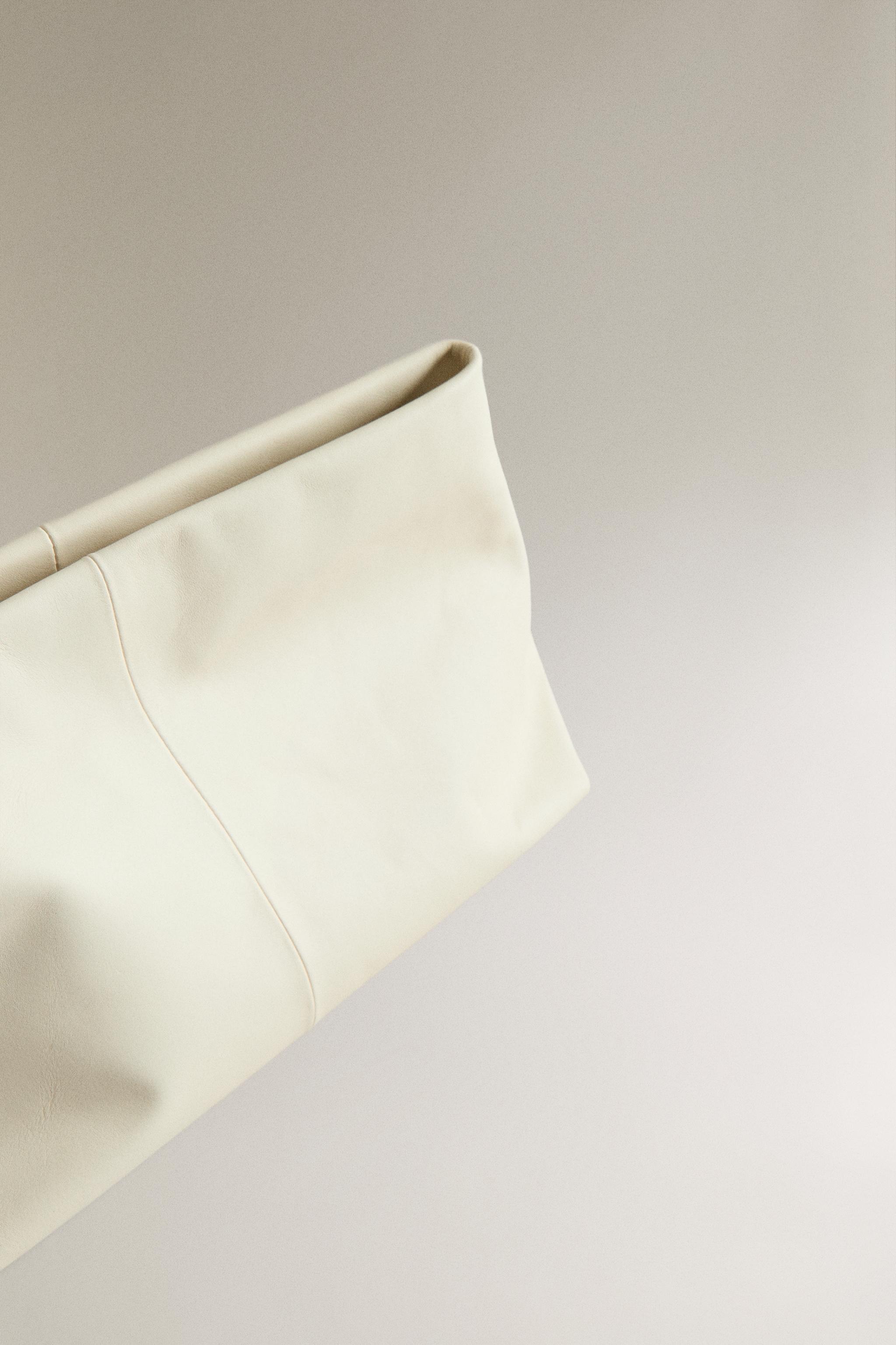 TROUSSE DE TOILETTE CUIR