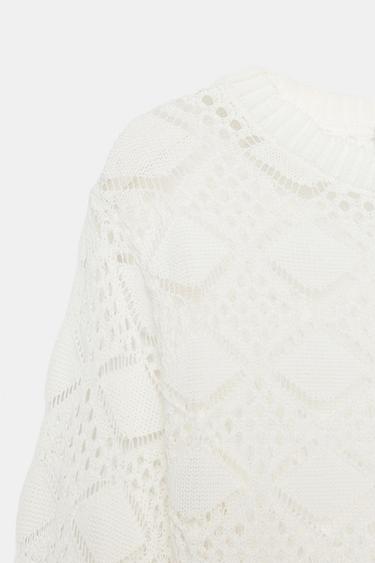 PULL EN MAILLE POINTELLE À MANCHES ÉVASÉES - Blanc de Zara - Image 8