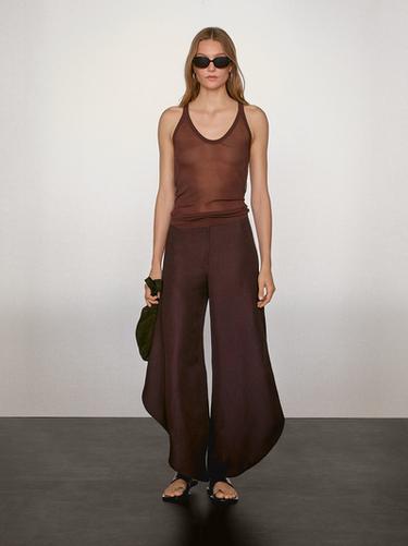 Pantalón fluido aberturas laterales - varios de Zara