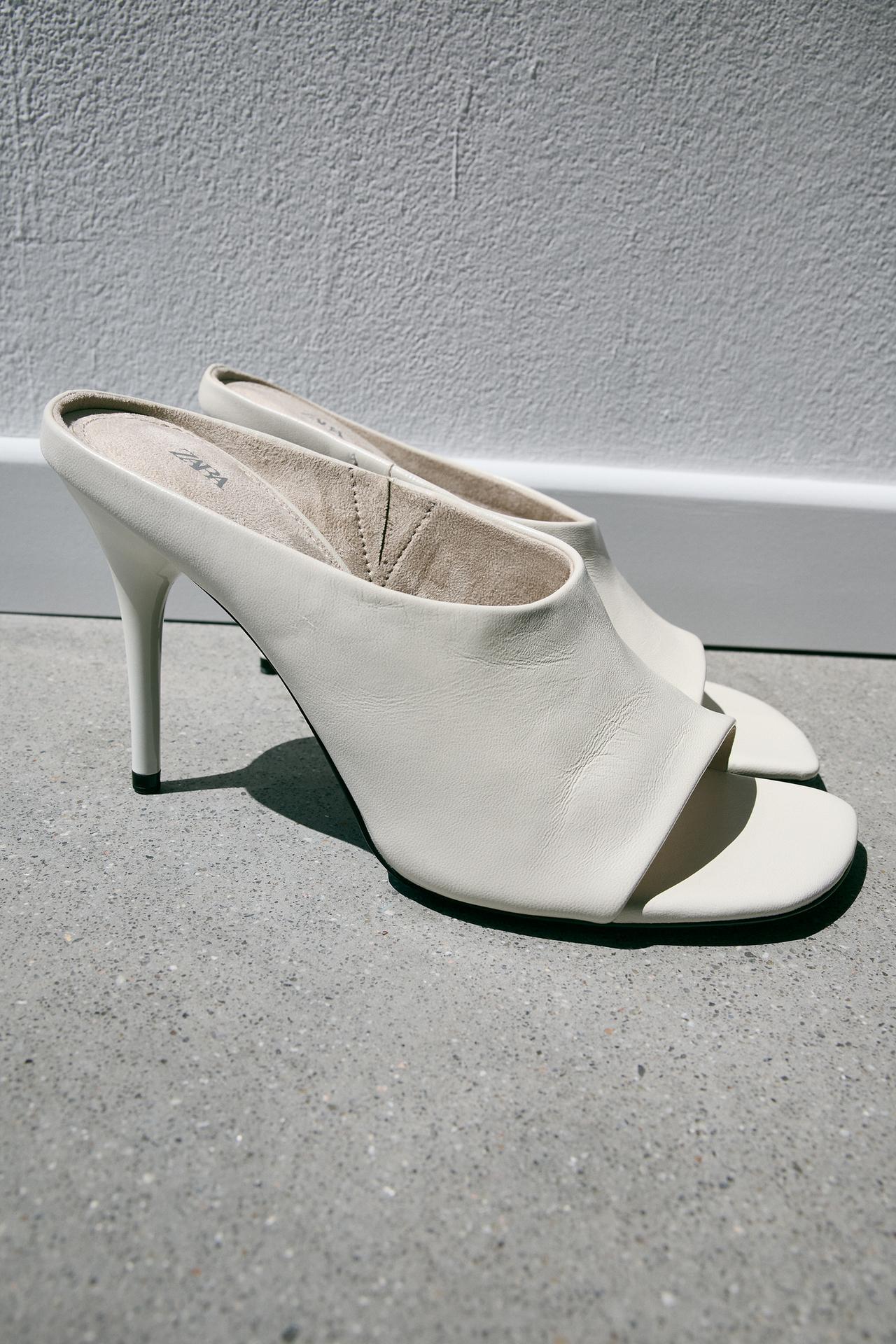 LEATHER HEELED SLINGBACK SHOES — white