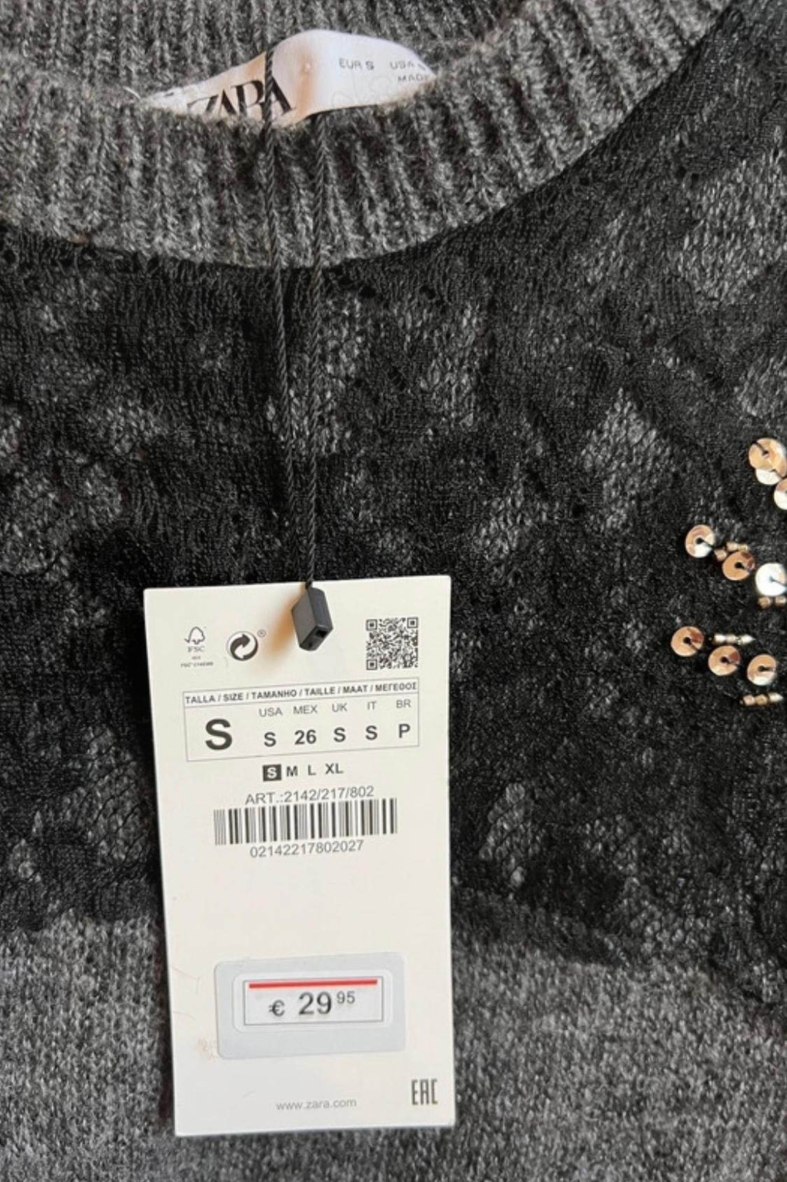 KNIT SWEATER WITH LACE AND SEQUINS - Image 2