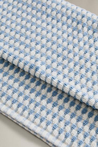 SERVIETTE DE BAIN COTON TEXTURÉ - Bleu clair de Zara - Image 3
