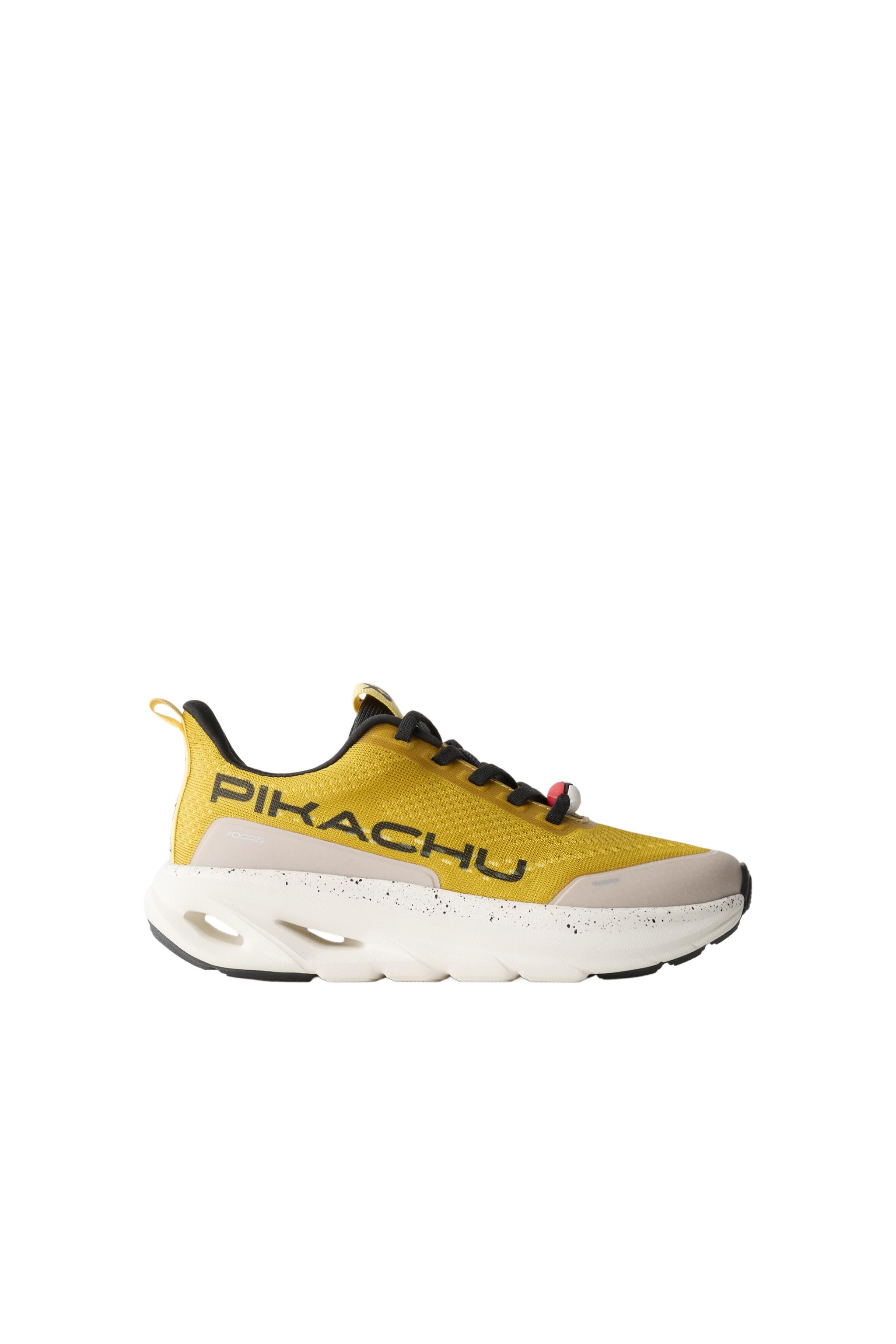 PIKACHU POKÉMON ™ スポーツスニーカー - イエロー | ZARA Japan / 日本