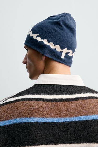 BONNET BEANIE RÉVERSIBLE CHAMPION ® X ZARA - Bleu marine de Zara - Image 1