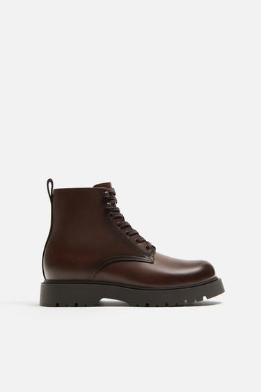 BOTA DE CADARÇOS COM VOLUME - Marrom da Zara