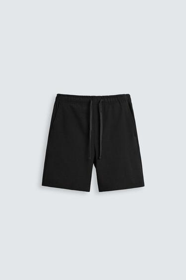 TEXTURED COMFORT BERMUDA SHORTS - Black by Zara