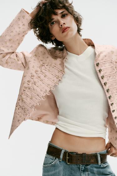 BLAZER ENTALLADA ESTAMPADO FLORES - Rosa empolvado de Zara