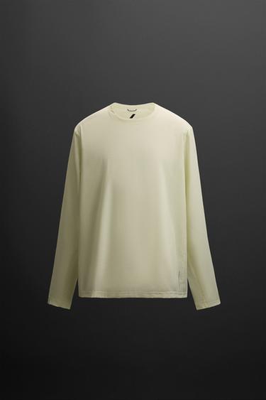 PERFORATED LONG SLEEVE T-SHIRT - Lime by Zara
