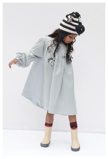 LOOK - Gris Claro de Zara