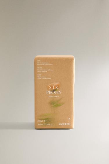 (100 ML) SILK PEONY FABRIC FRESHENER - Pale pink by Zara - Image 4