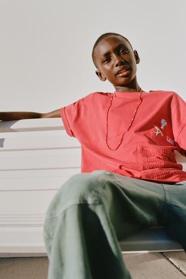 CROCHET KNIT POCKET T-SHIRT - Red by Zara