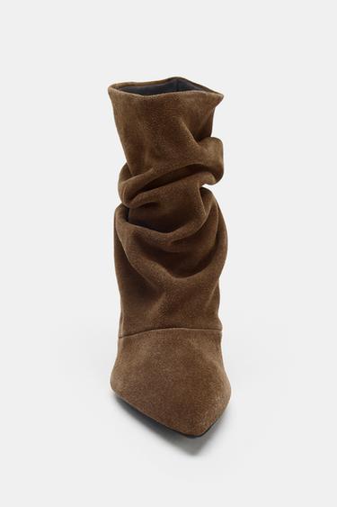 BOTTINES EN CROÛTE DE CUIR FRONCÉES - Marron foncé de Zara - Image 4