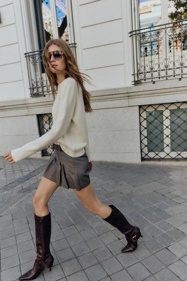 JUPE-CULOTTE À PLIS ET CEINTURE - Marron de Zara - Image 4