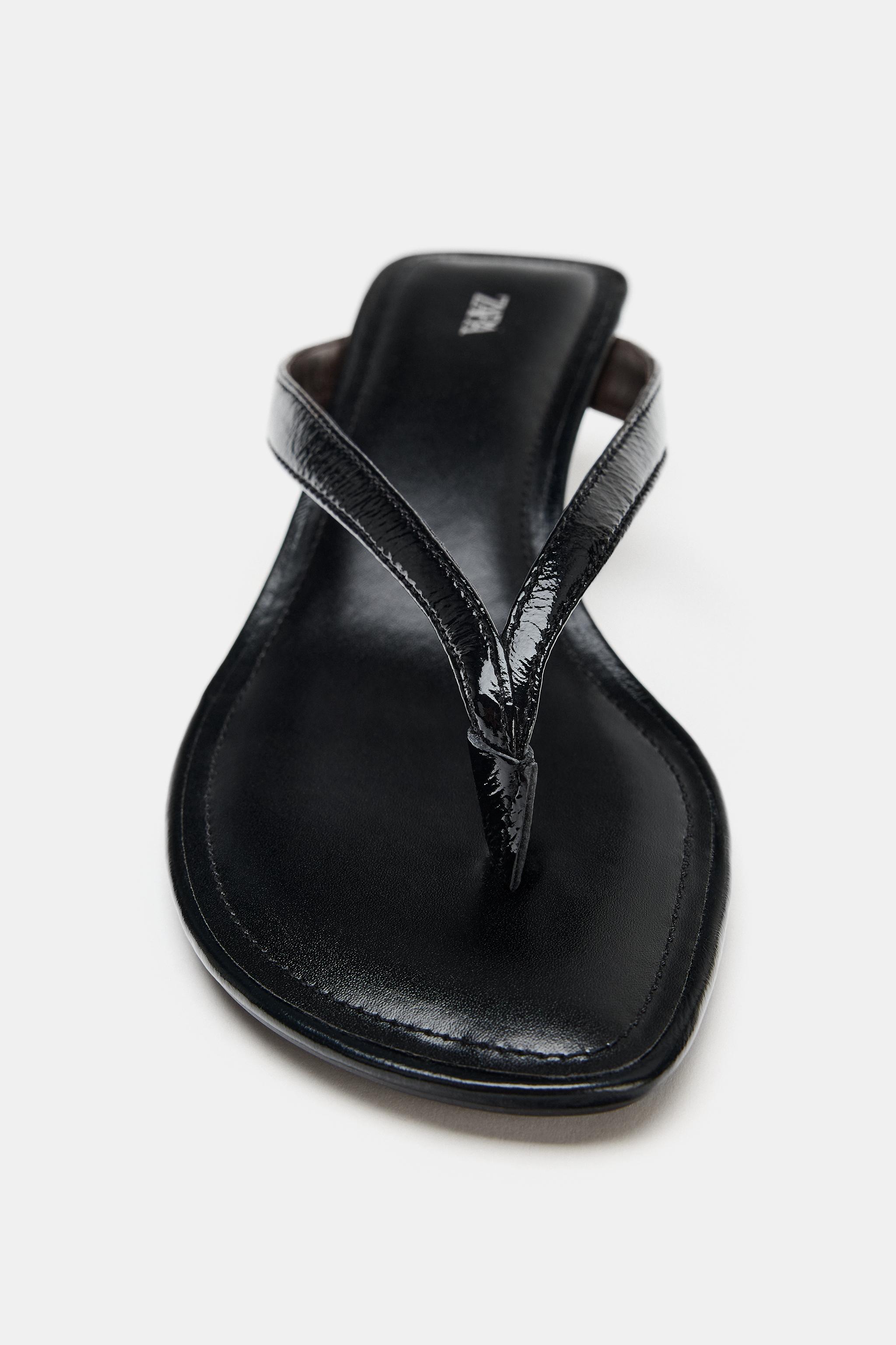 LEATHER WEDGE SANDALS