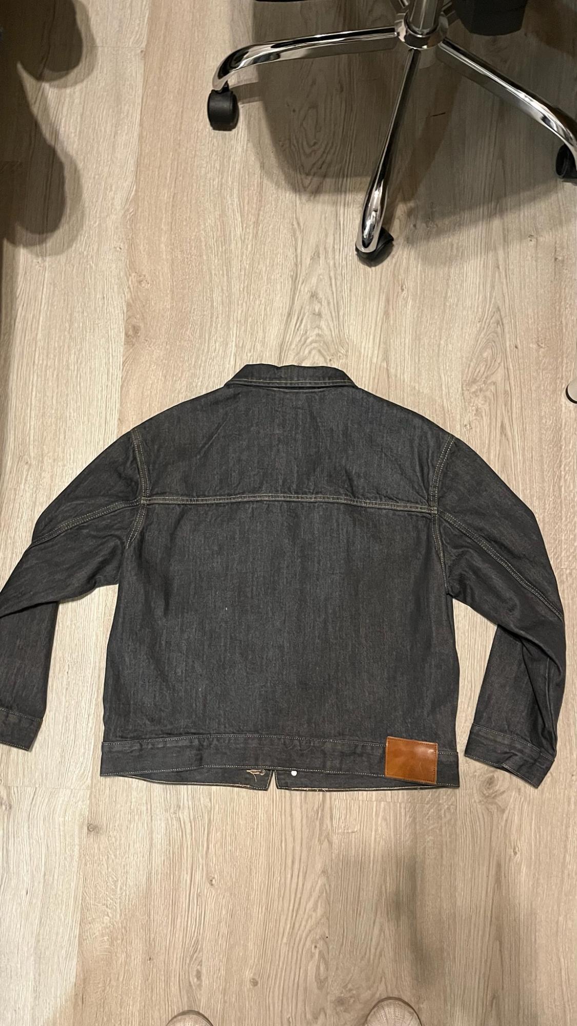 OVERSIZE FIT DENIM JACKET - Image 2