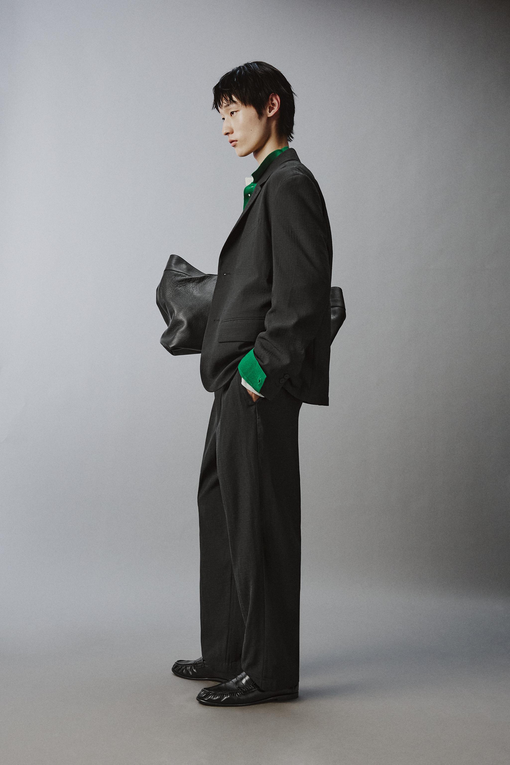 テクニカル リラックスフィット スーツブレザー - ブラック | ZARA