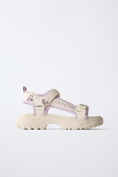 Zara HUNTRIX KPOP DEMON HUNTERS™ NETFLIX© TECHNICAL SANDALS - Beige