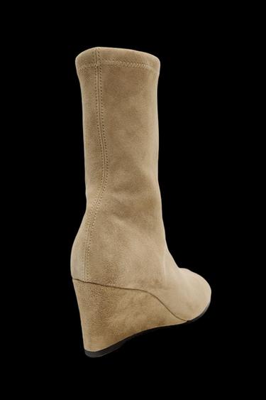 BOTÍN ANTE CUÑA - Gris Topo de Zara