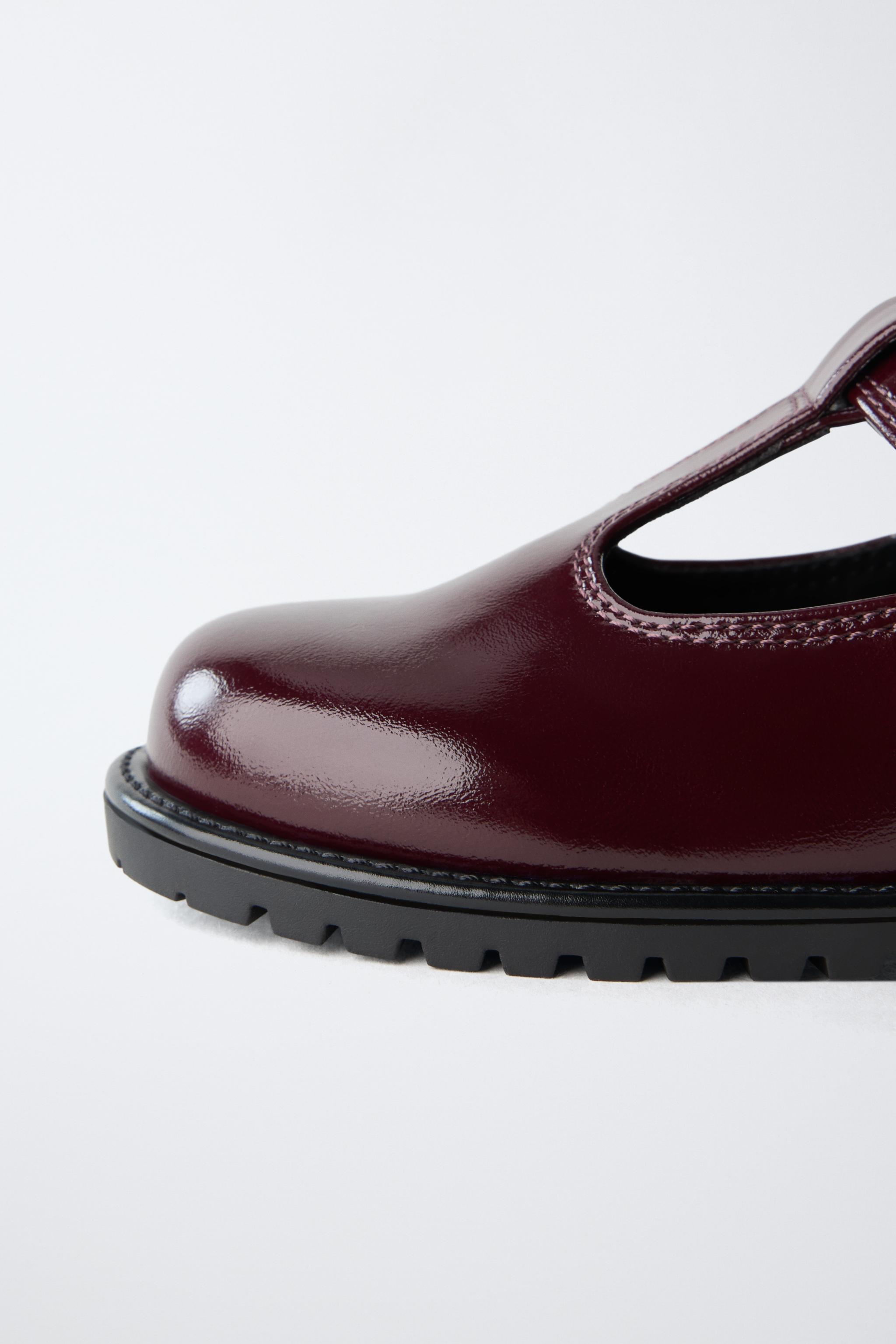 Обувь Zara T-STRAP BALLET FLATS — фото 6