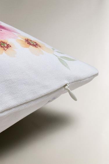 FLORAL PRINT CUSHION COVER - Oyster-white by Zara - Image 4
