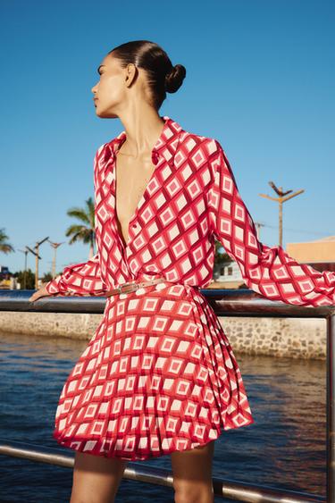 CHÂN VÁY MINI IN HỌA TIẾT HÌNH HỌC KÈM THẮT LƯNG - Nhiều màu từ Zara