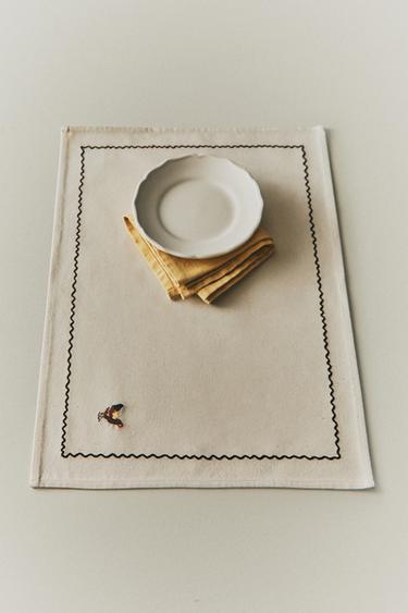 SET DE TABLE COTON BRODÉ POULE - Marron de Zara