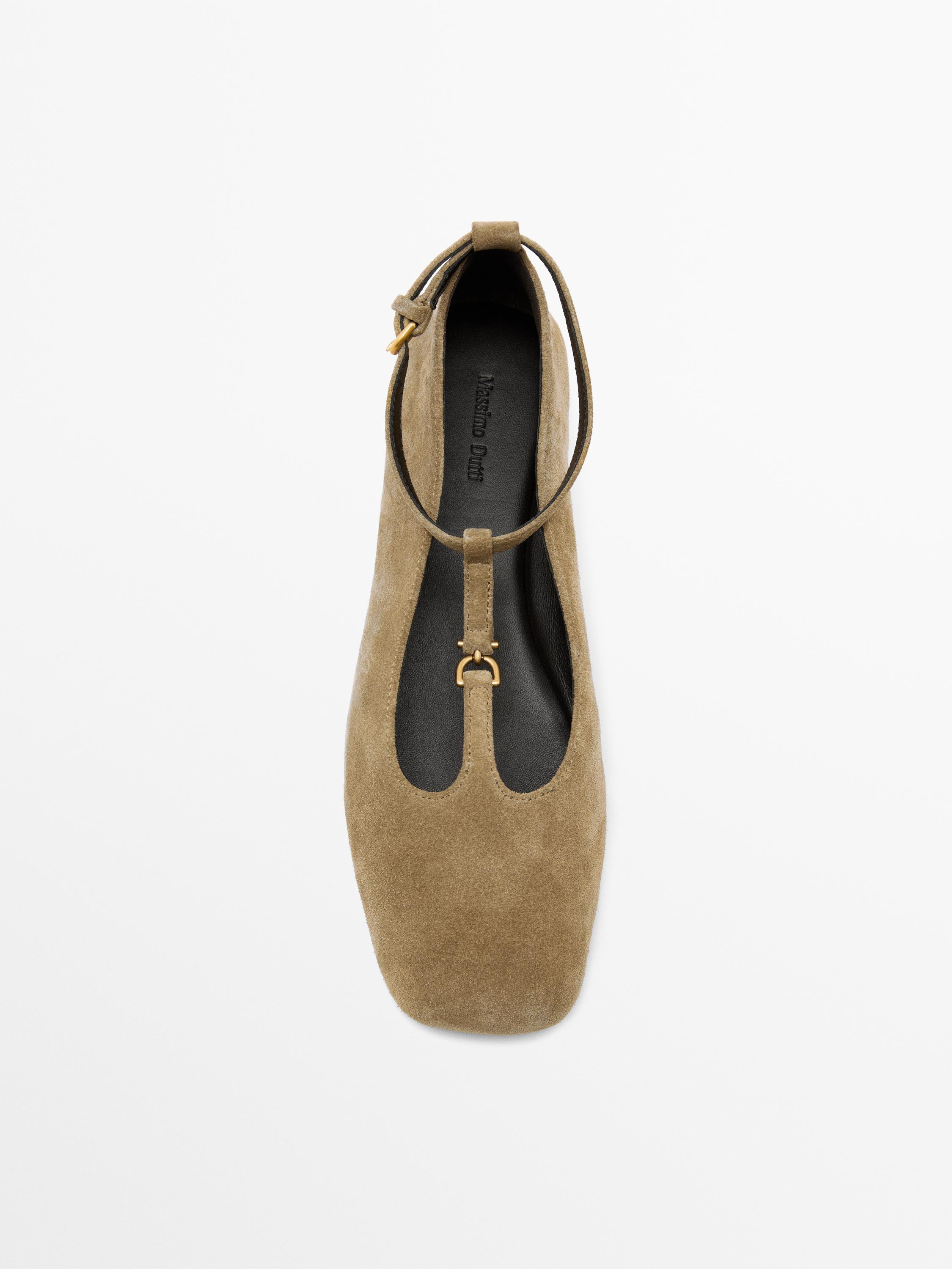 Ballerine croûte de cuir bride coup pied