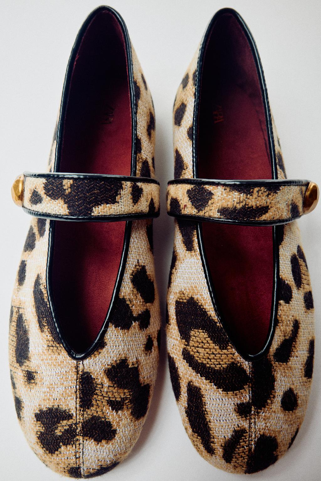 PRINTED BALLET FLATS