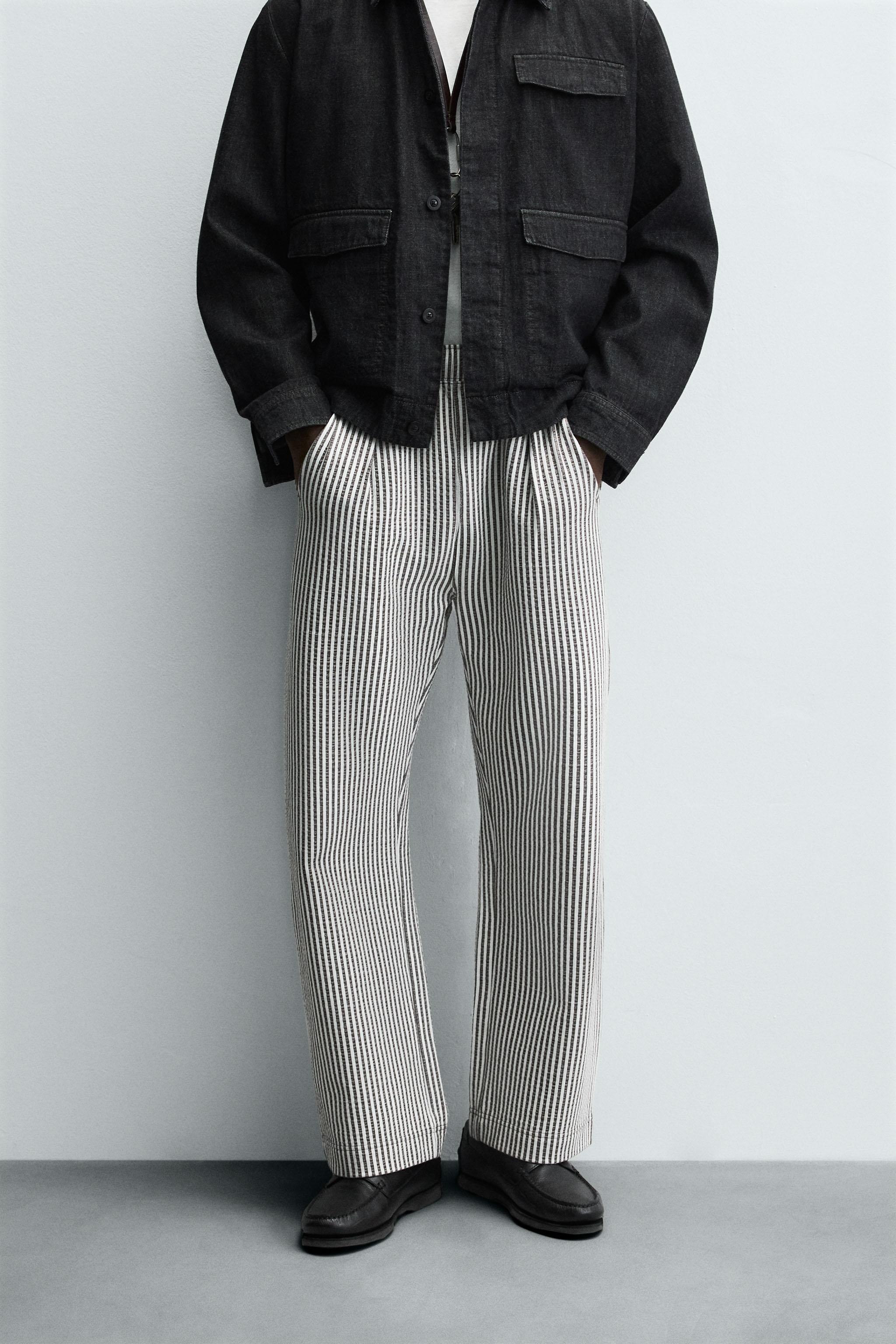 パンツ seriCheckjacquardTuckTrousers STRIPED SEERSUCKER COMFORT PANTS - Blue / White | ZARA