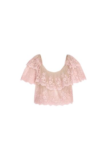 EMBROIDERED RUFFLED TOP