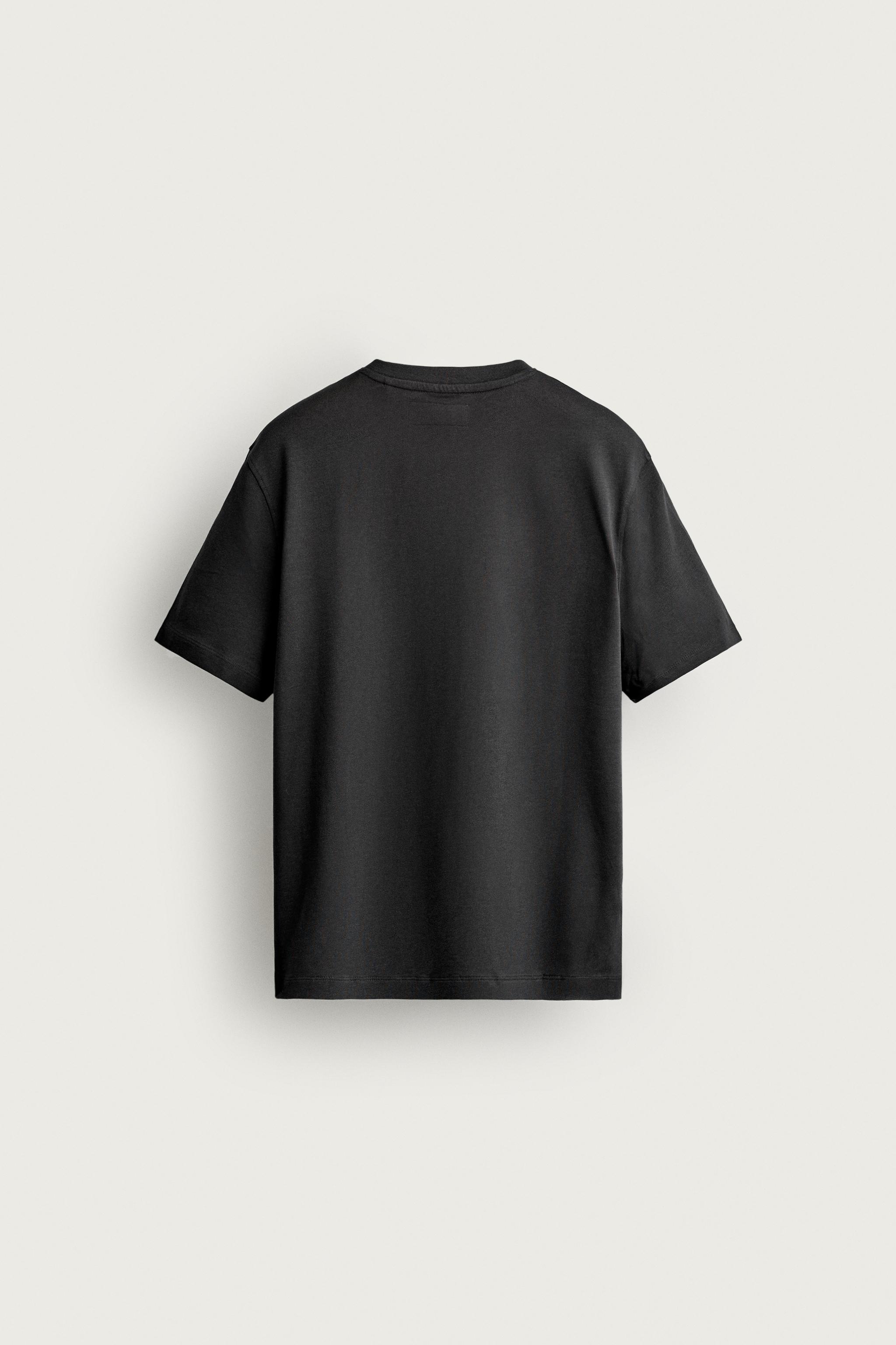 REGULAR FIT T-SHIRT