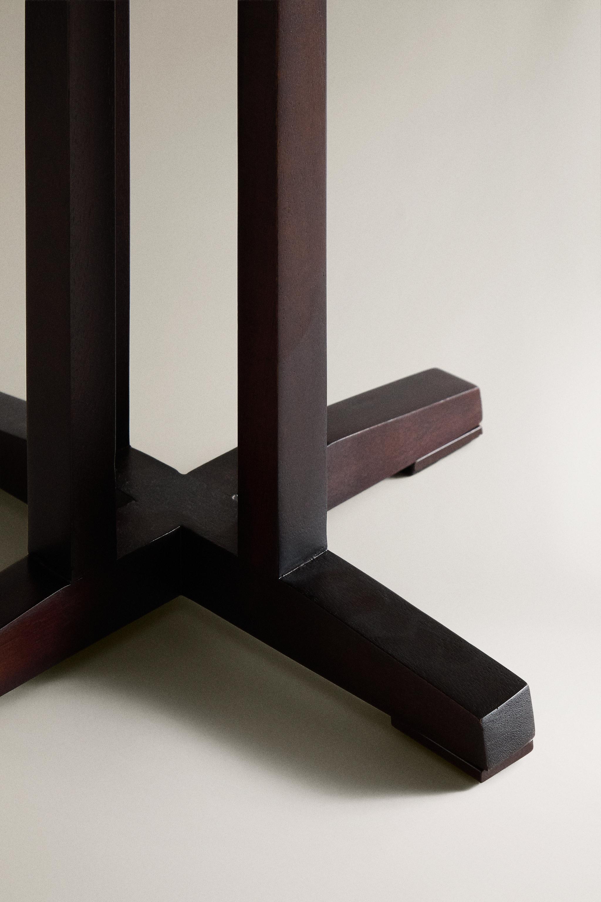 ROUND BEDSIDE TABLE
