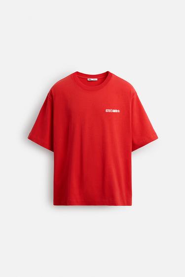 T-SHIRT MIT GUMMIERTER AUFSCHRIFT – LIMITED EDITION - Rot von Zara