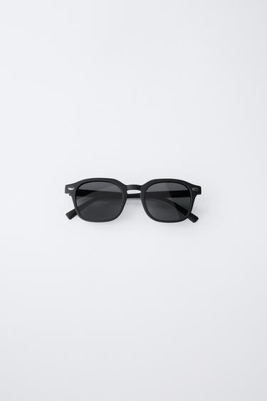 GAFAS DE SOL ACABADO ENGOMADO - Negro de Zara