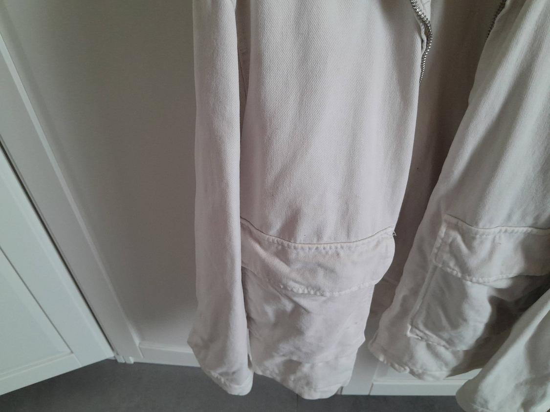 COTTON JACKET WITH POCKETS - Image 2