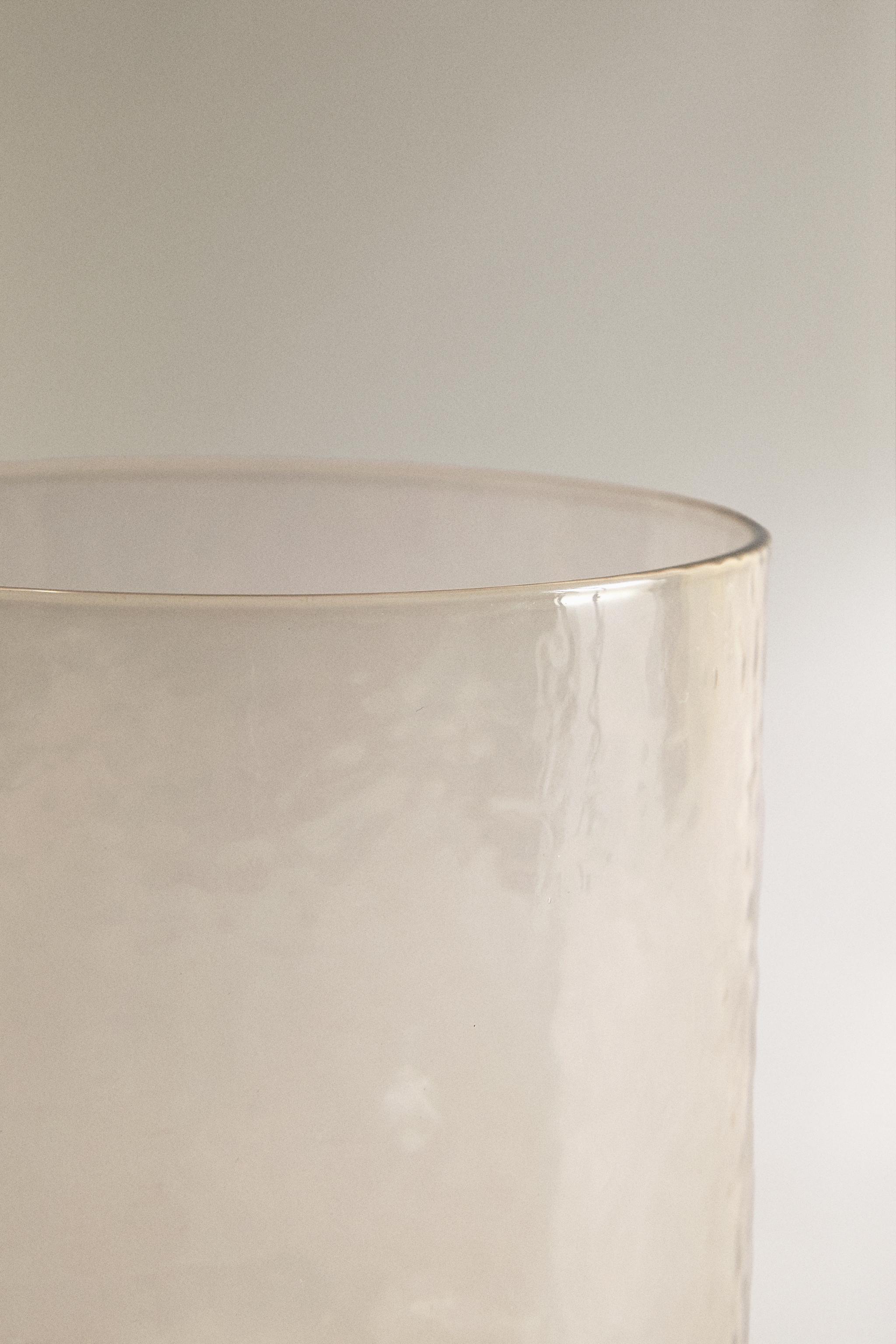 HAMMERED GLASS CUP
