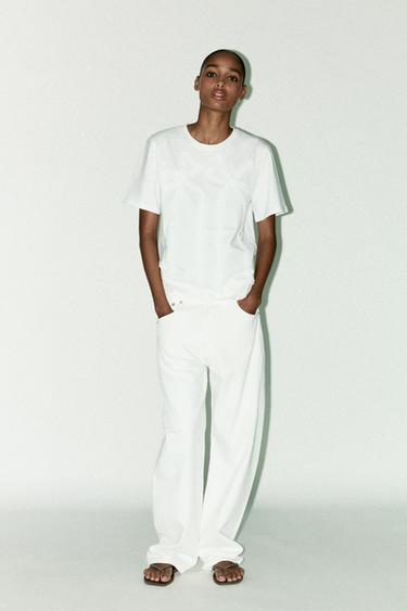 CAMISETA FRUNCES VOLUMEN - Blanco de Zara - Imagen 0
