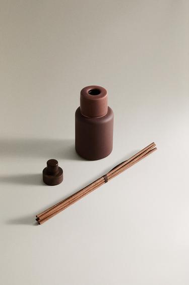 (95 ML) FLORAL BEYOND SCENTED REED DIFFUSERS - Light red by Zara - Image 2