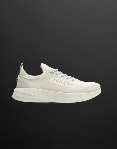 ZAPATILLA PARA CORRER - Blanco de Zara