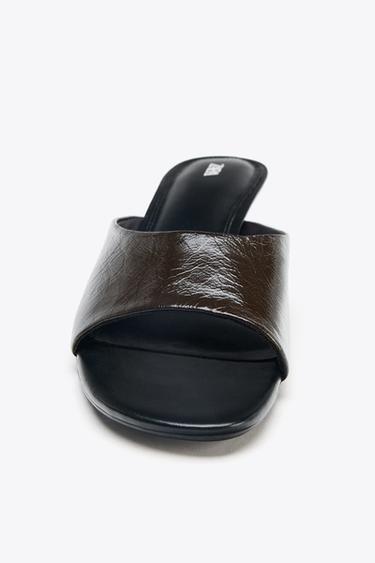 SANDALES KITTEN EN CUIR - Marron de Zara - Image 2