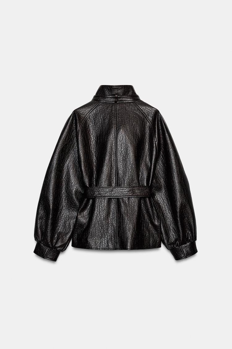 Chaqueta con cinturón efecto cuero 4