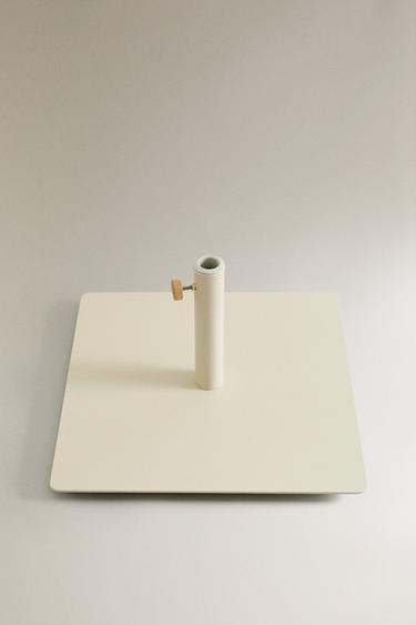 METAL BEACH UMBRELLA STAND - White by Zara - Image 1