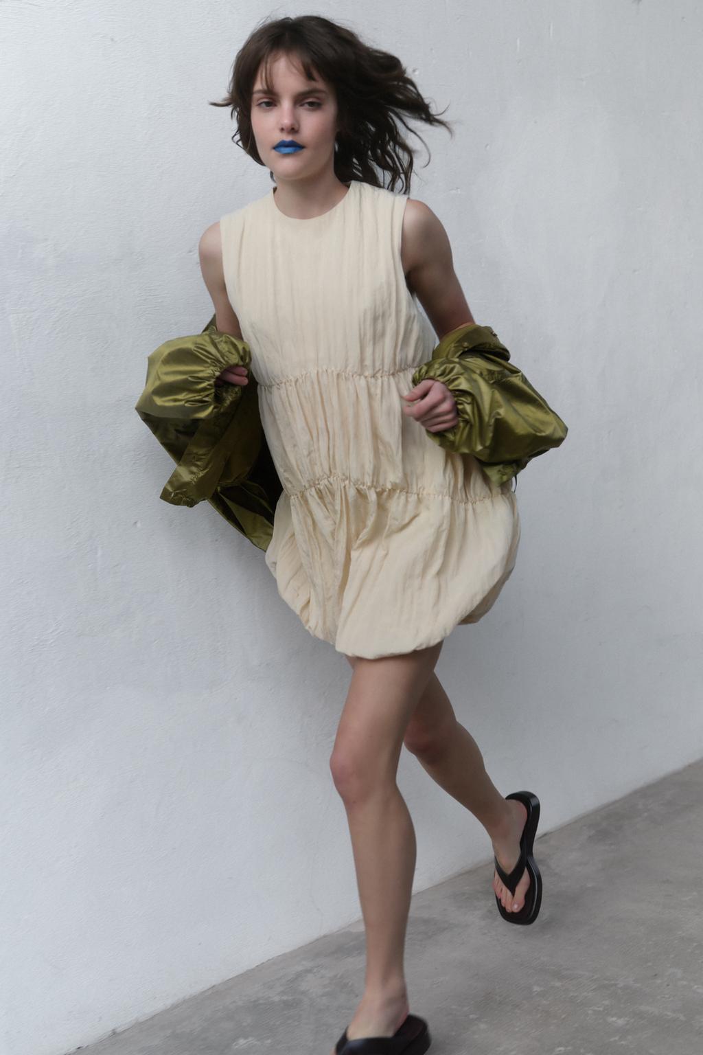 GATHERED BALLOON DRESS - image 2