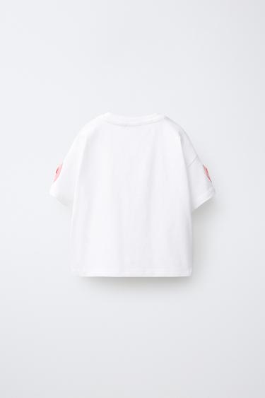 CROCHET FLOWER APPLIQUÉ T-SHIRT — White 2
